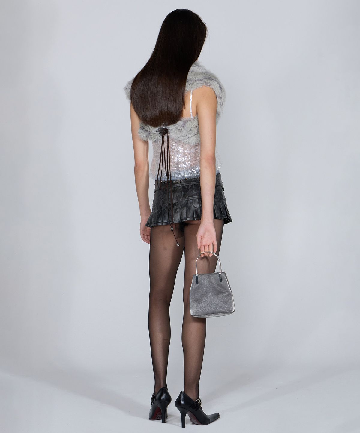 스컬프터(SCULPTOR) Faux Fur Shawl Gray