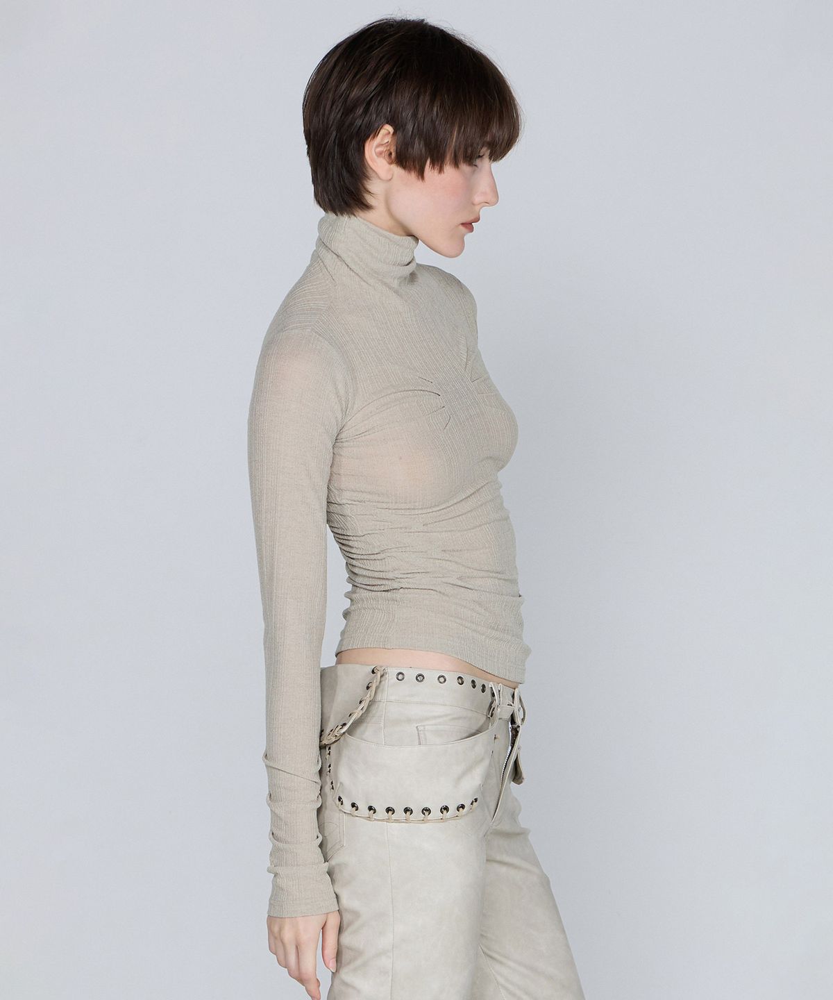 스컬프터(SCULPTOR) Origami Turtle Neck Tee Beige