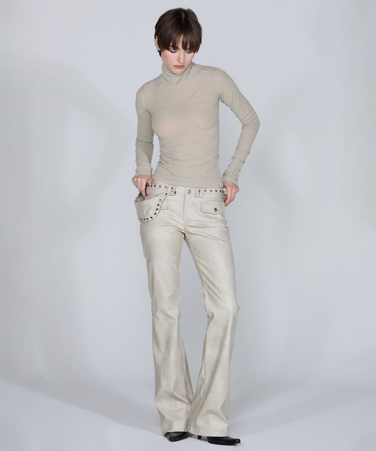 스컬프터(SCULPTOR) Origami Turtle Neck Tee Beige