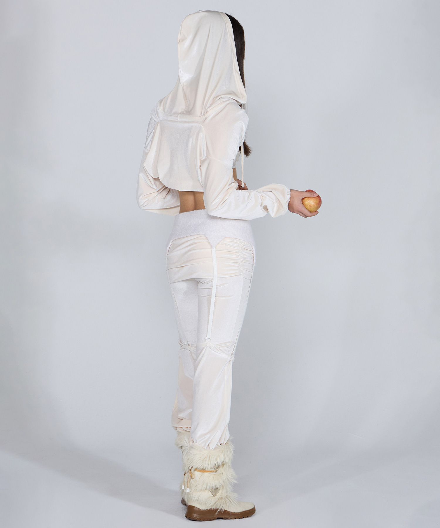 MUSINSA | SCULPTOR Velvet Priest Hoodie Bolero Raw