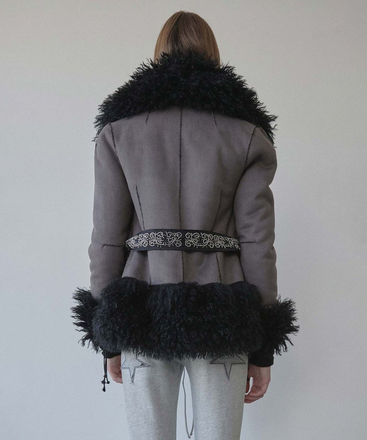 스컬프터(SCULPTOR) Beaded Faux Fur Robe Black