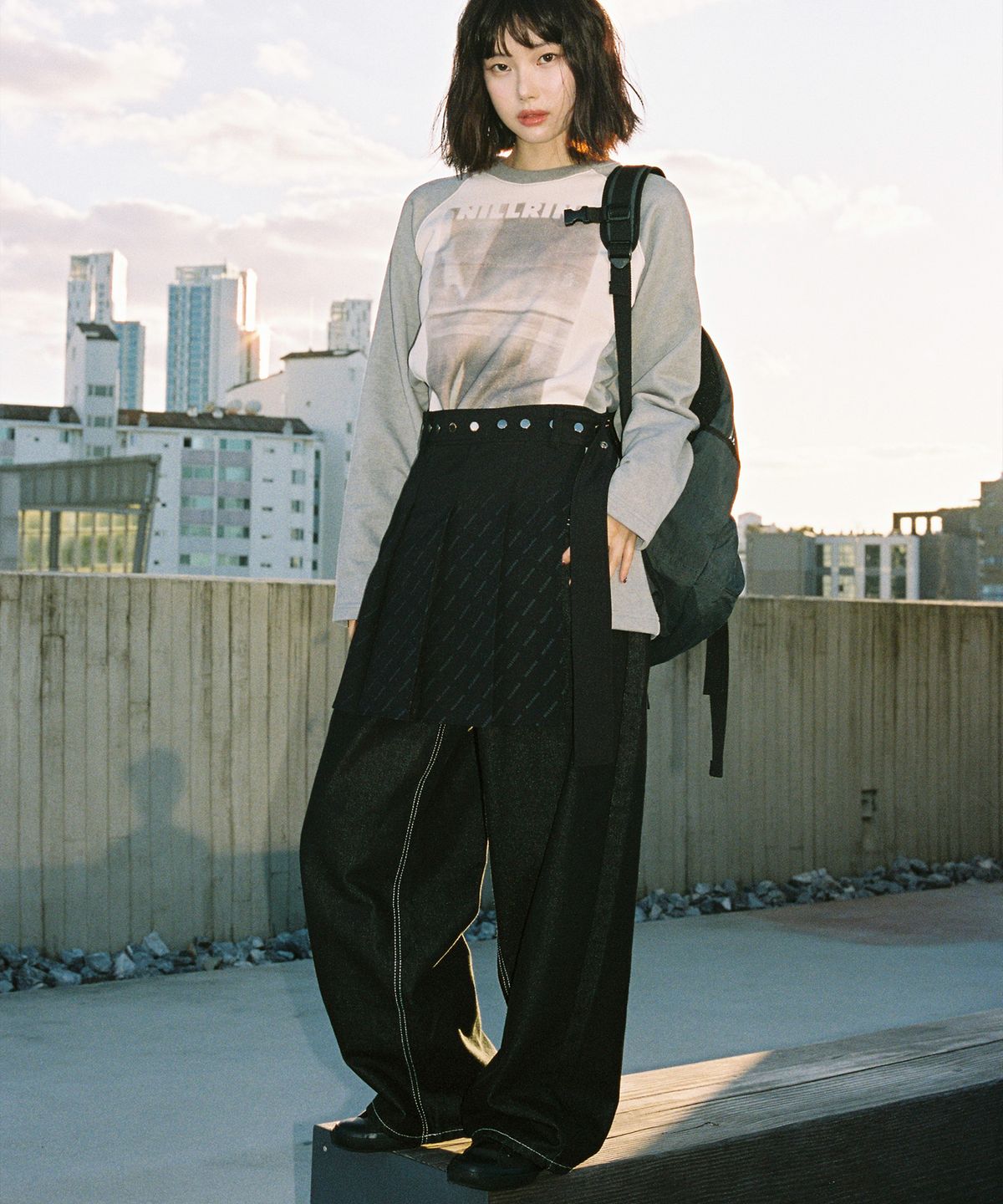 닐링(NILLRING) T17.00 Raglan long sleeve T