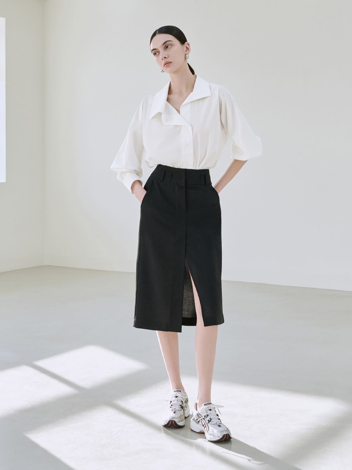 브이엔와이스튜디오(VNYSTUDIO) Slit Skirt_YA3SRN7