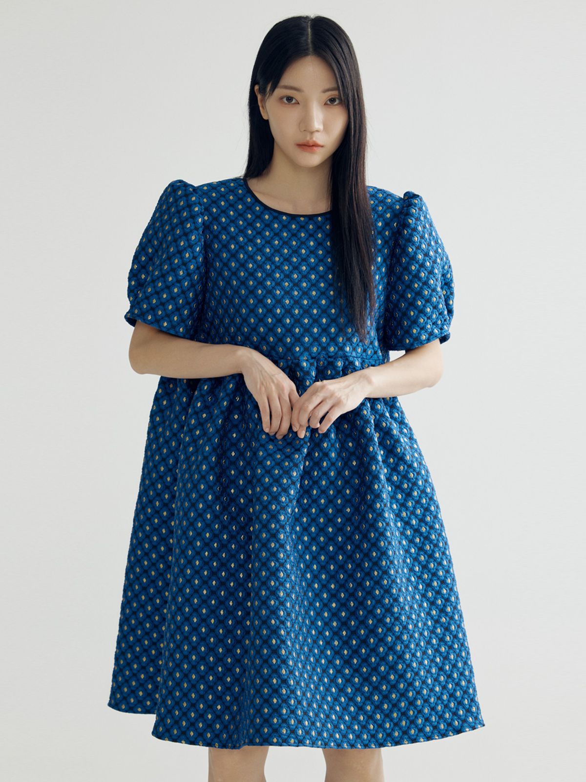 봄날 부티크(BOMNAL BOUTIQUE) 트윙클 미디 드레스 _ 네이비