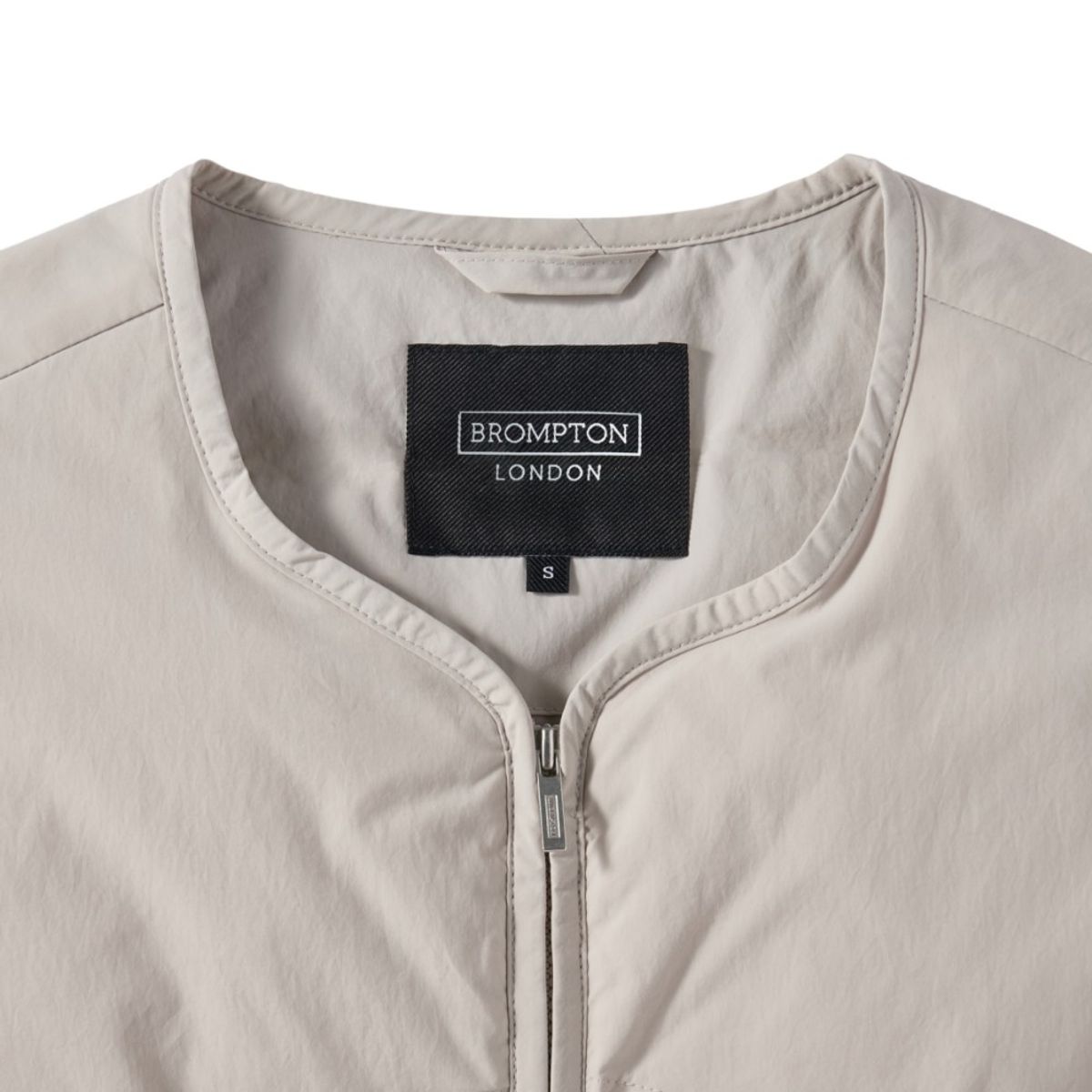 브롬톤 런던(BROMPTON LONDON) AEROWARM LIGHTWEIGHT DOWNVEST - IVORY (P244UDV101)