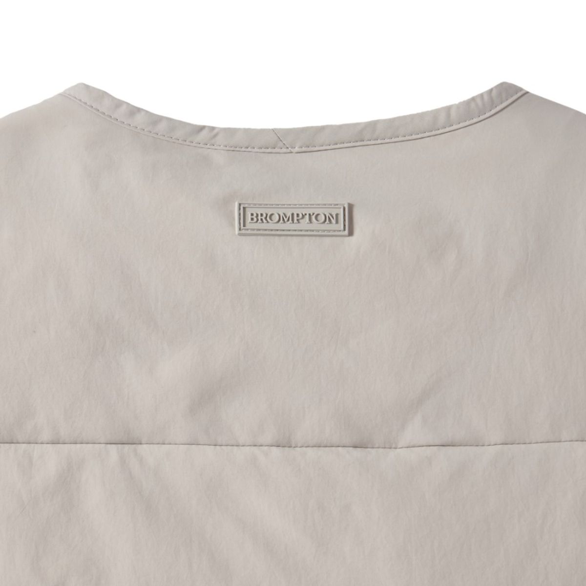 브롬톤 런던(BROMPTON LONDON) AEROWARM LIGHTWEIGHT DOWNVEST - IVORY (P244UDV101)