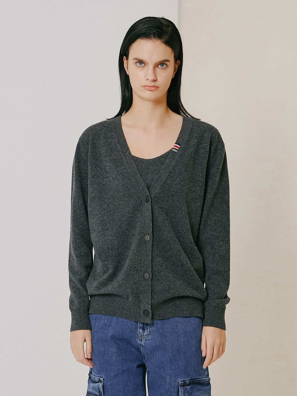 브이엔와이스튜디오(VNYSTUDIO) Cashmere blended knit vest and button cardigan set_YZBLKN1
