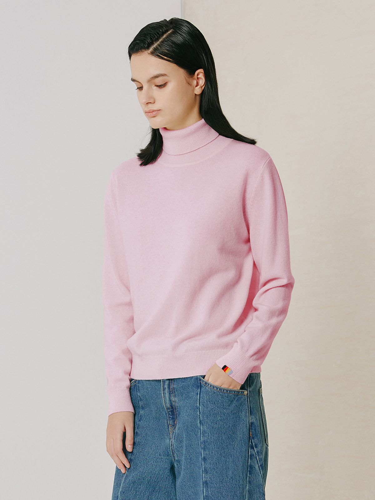브이엔와이스튜디오(VNYSTUDIO) Cashmere wool blended  turtleneck knit_YZBLKN4