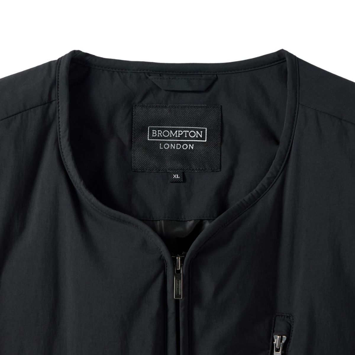 브롬톤 런던(BROMPTON LONDON) AEROWARM LIGHTWEIGHT DOWNJUMPER - BLACK (P244UDW101)