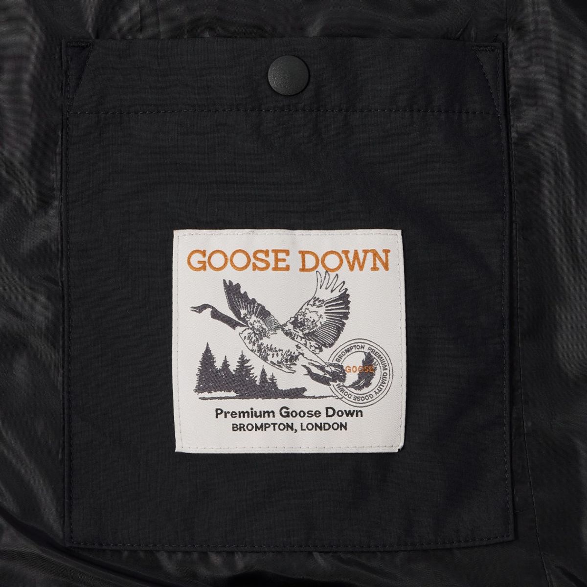 브롬톤 런던(BROMPTON LONDON) AEROWARM LIGHTWEIGHT DOWNJUMPER - BLACK (P244UDW101)