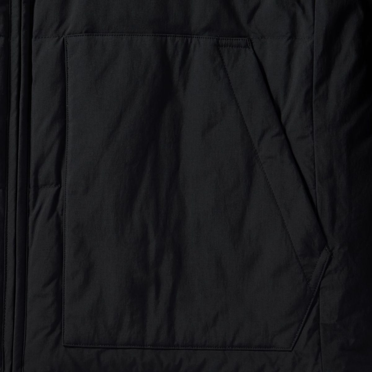 브롬톤 런던(BROMPTON LONDON) AEROWARM LIGHTWEIGHT DOWNJUMPER - BLACK (P244UDW101)