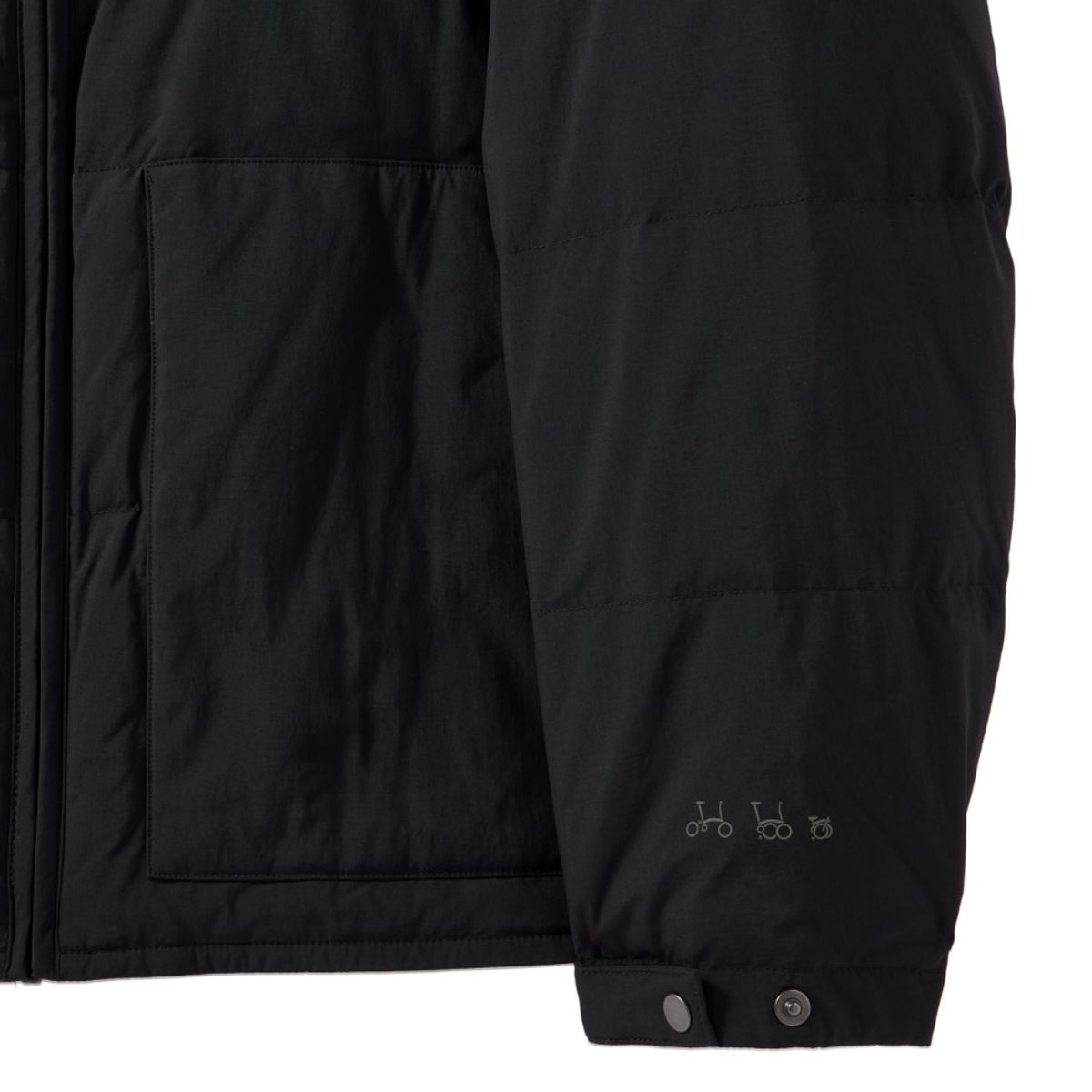 브롬톤 런던(BROMPTON LONDON) AEROWARM LIGHTWEIGHT DOWNJUMPER - BLACK (P244UDW101)