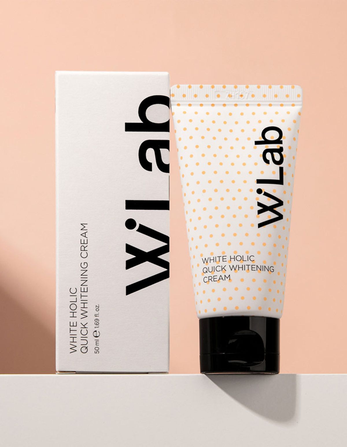 더블유랩(WLAB) 화이트홀릭 퀵 화이트닝 톤업크림 50ml