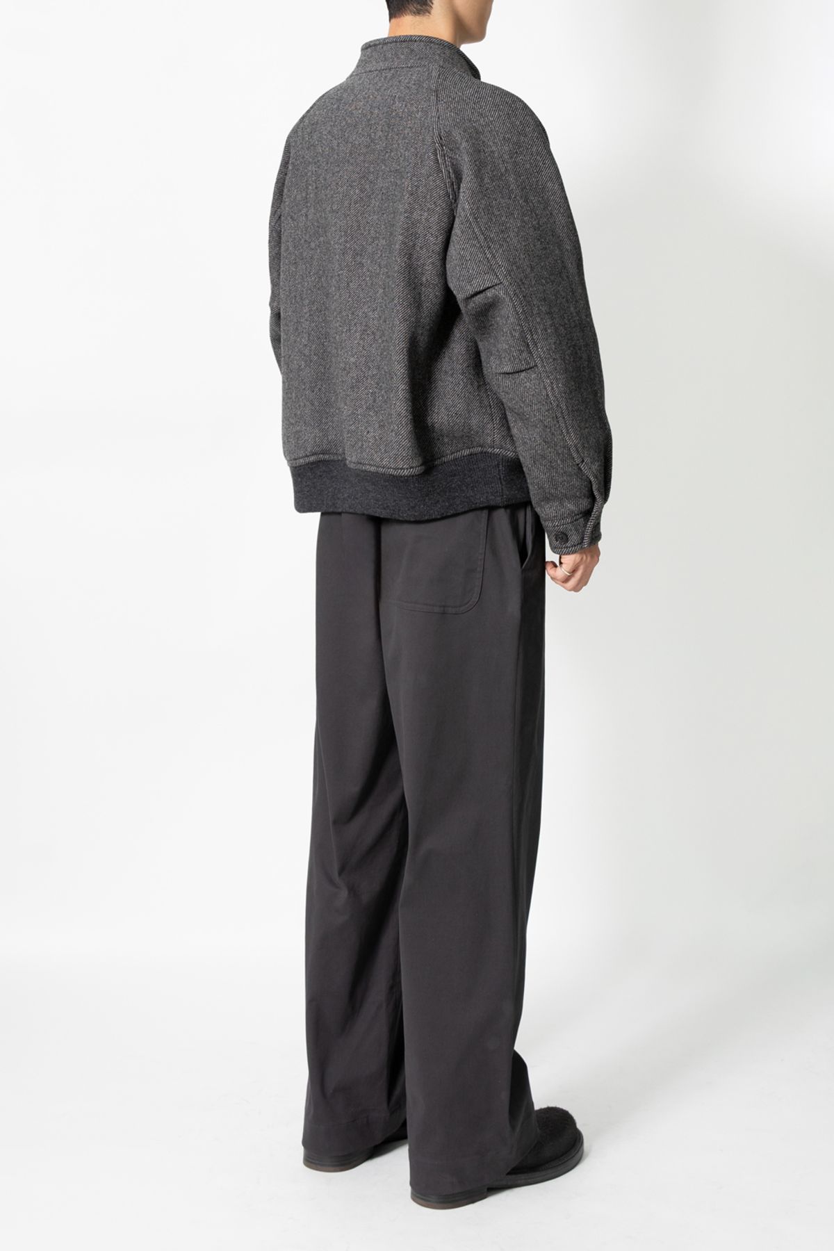 홀리선(HORLISUN) Visitor Wool Twill Harrington Jacket Melange Charcoal