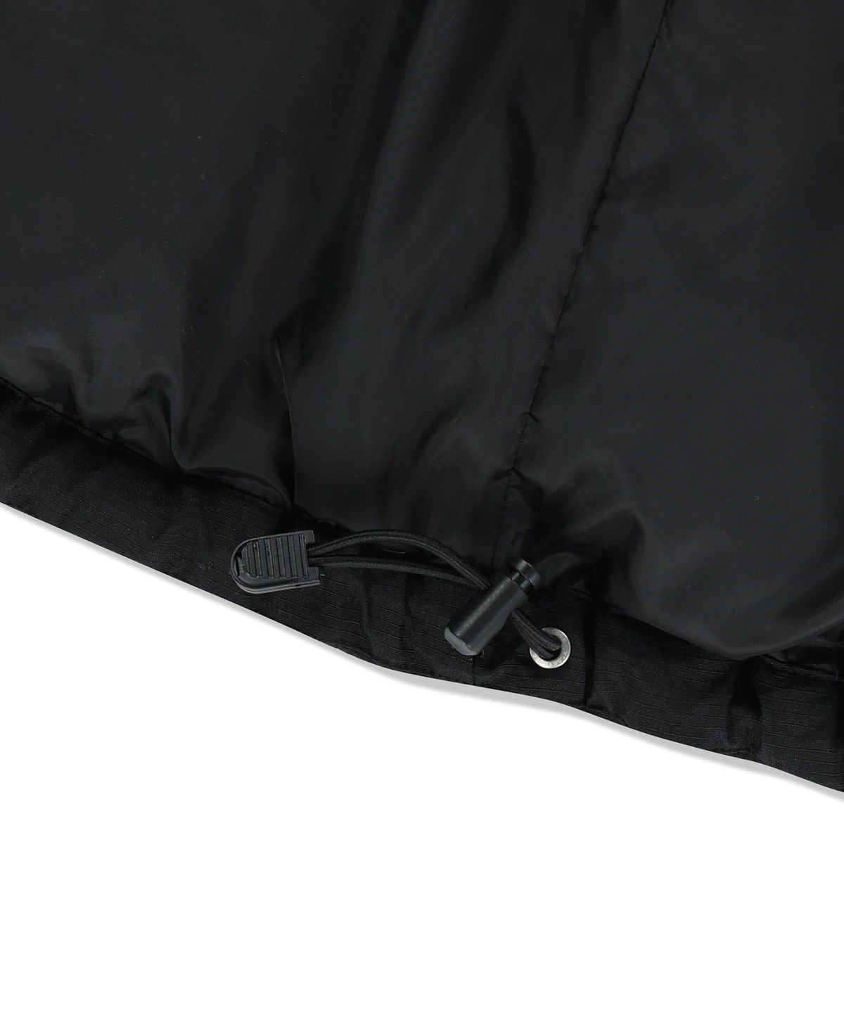 예스아이씨(YESEYESEE) Iconic Down Jacket Black