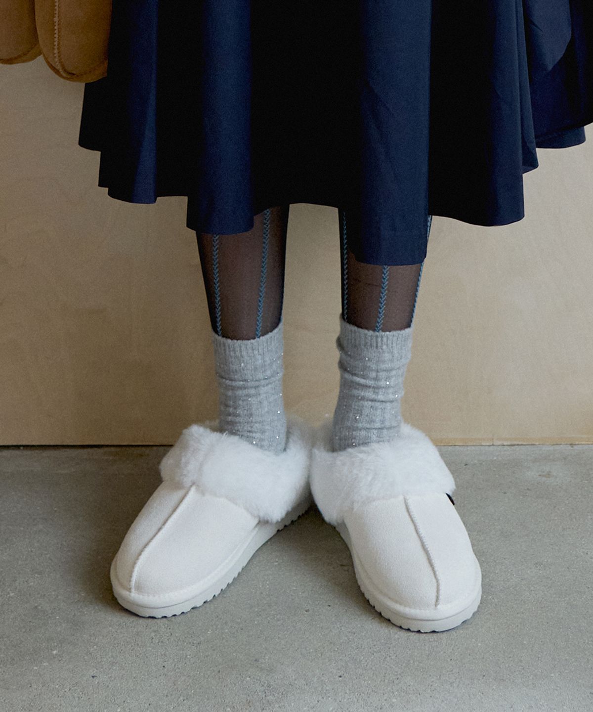 락피쉬웨더웨어(ROCKFISH WEATHERWEAR) ORIGINAL WINTER FUR MULES - 9 colors