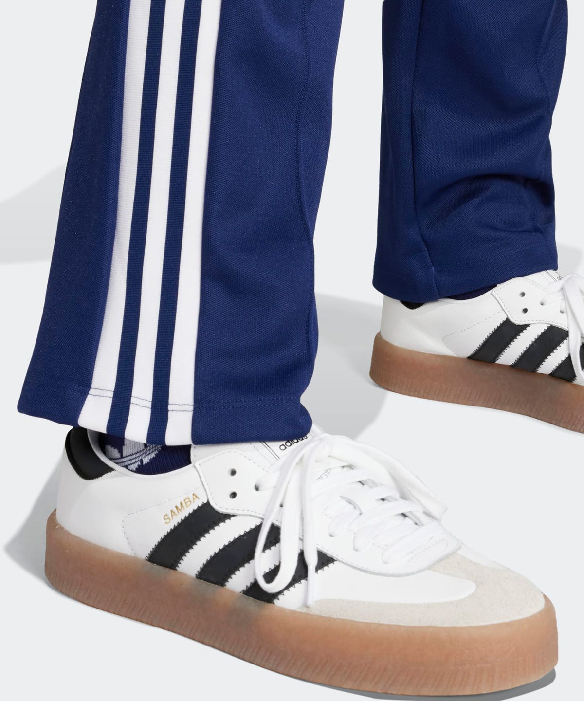 아디다스(ADIDAS) 베켄바우어 트랙 팬츠 - 다크블루 / IY2227
