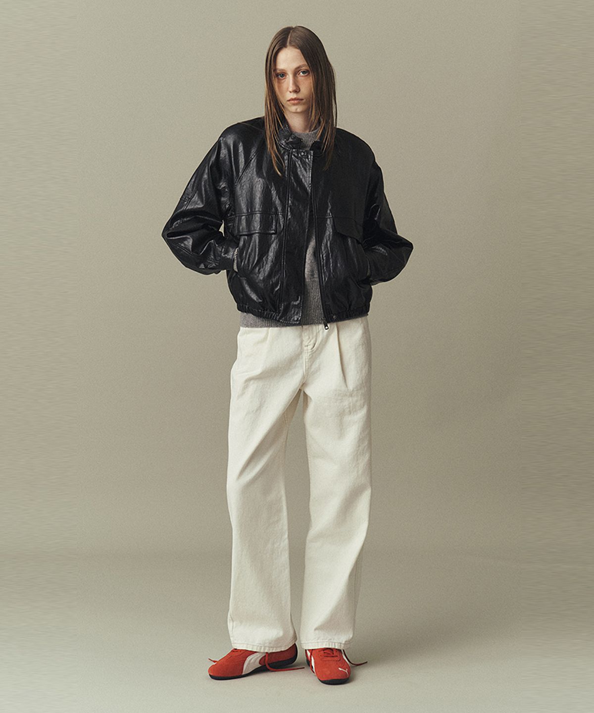 아위(AHWE) FAKE LEATHER BLOUSON_BLACK