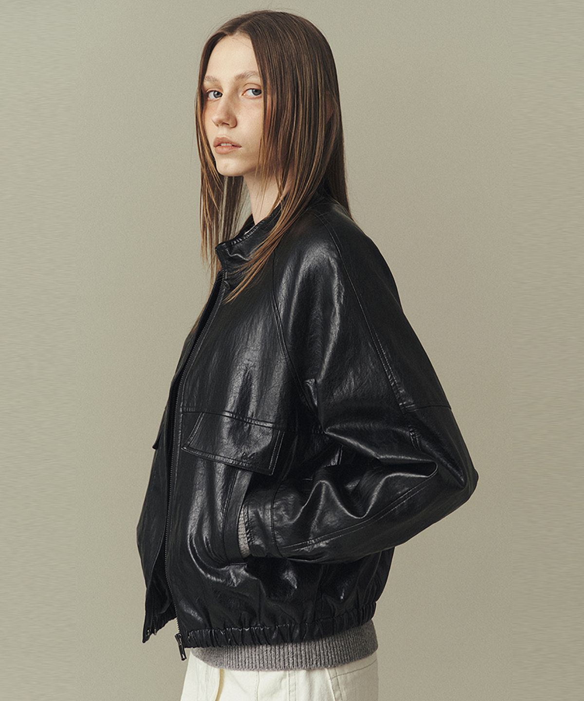 아위(AHWE) FAKE LEATHER BLOUSON_BLACK