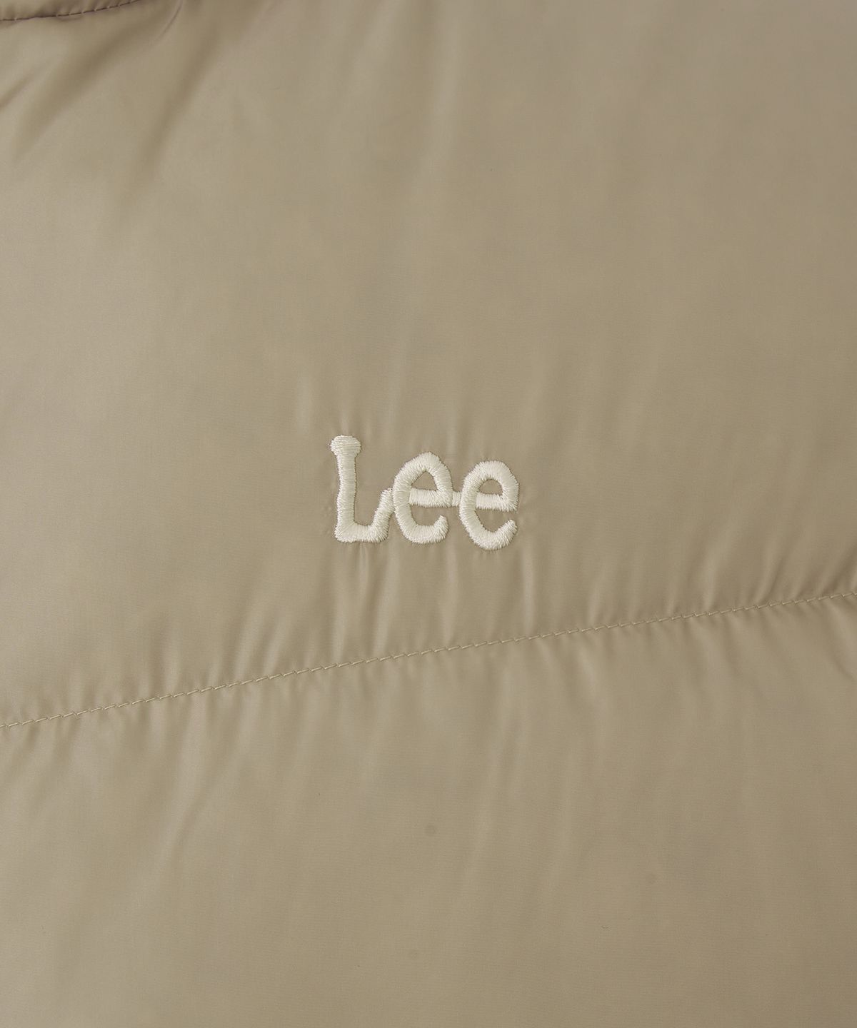 리(LEE) 다운 베스트 베이지