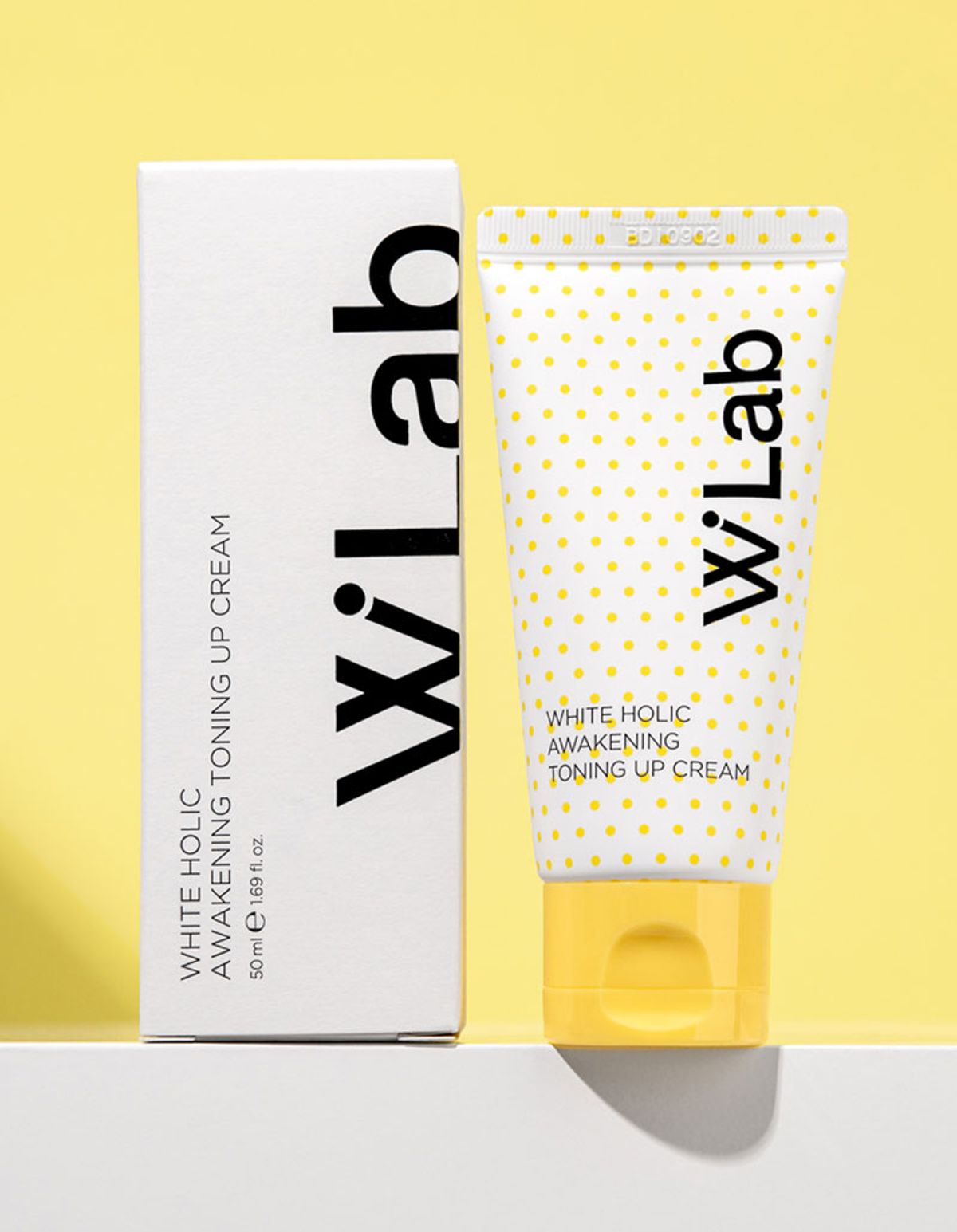 더블유랩(WLAB) 화이트홀릭 어웨이크닝 토닝 업 크림 50ml