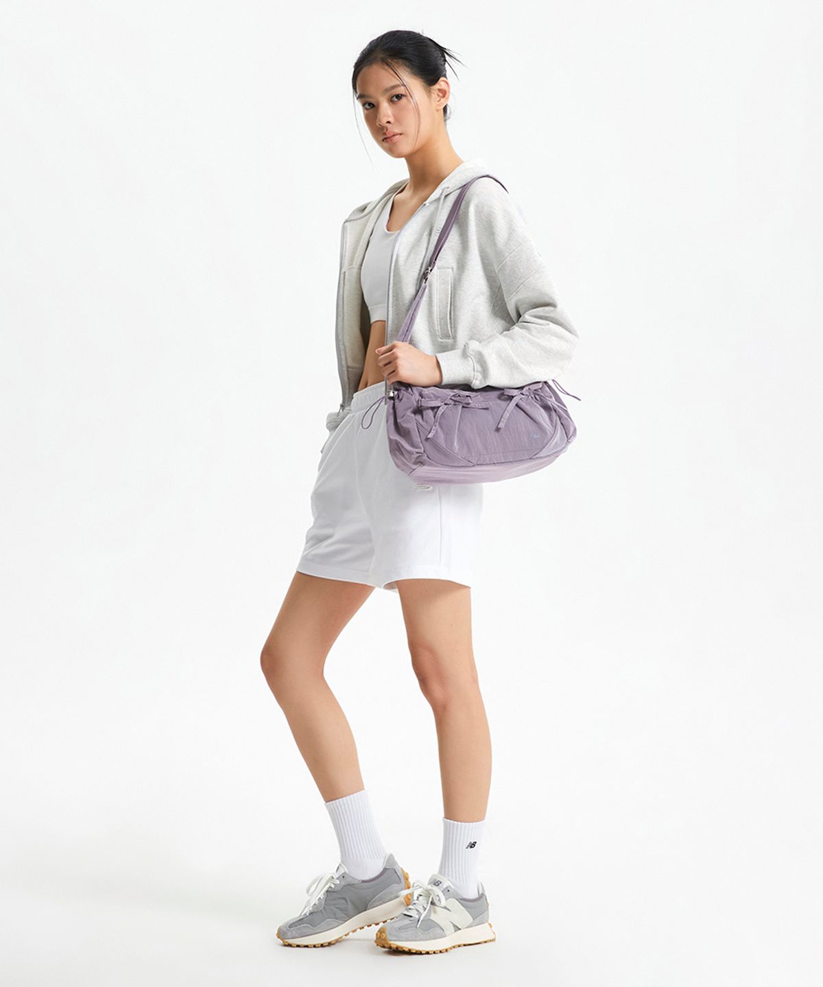 뉴발란스(NEW BALANCE) NBGCFSW104 / 글로시 리본 호보백 (VIOLET)