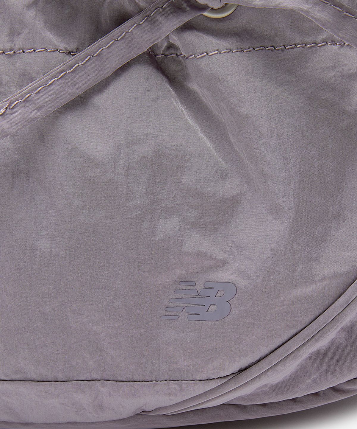 뉴발란스(NEW BALANCE) NBGCFSW104 / 글로시 리본 호보백 (VIOLET)