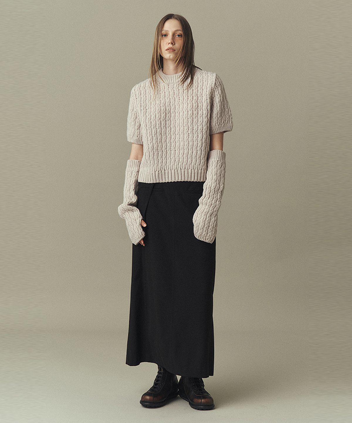 아위(AHWE) RIB CABLE SWEATER & WARMER_LIGHT GREY