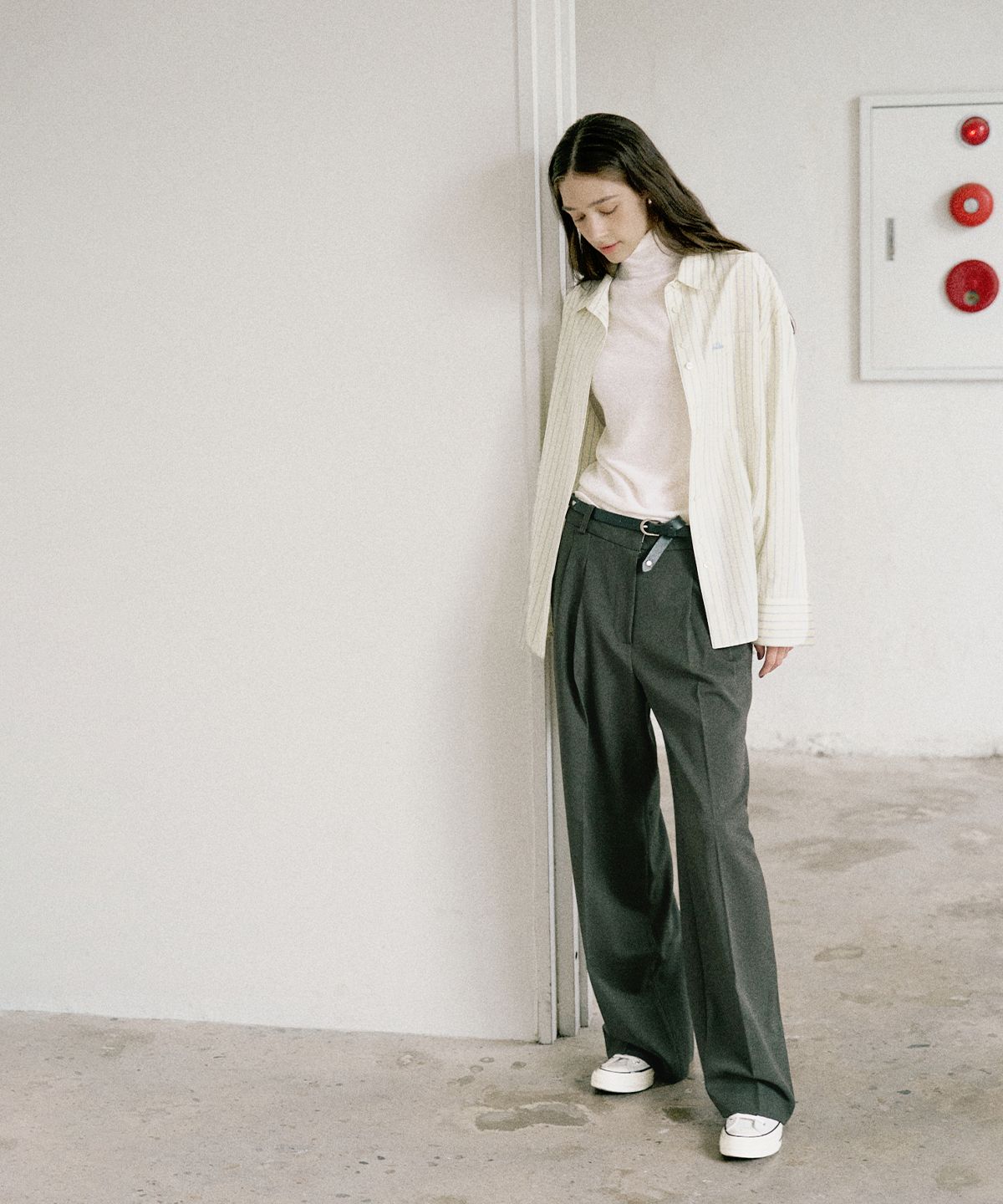 로브로브(LOVLOV) EASY FORMAL PANTS