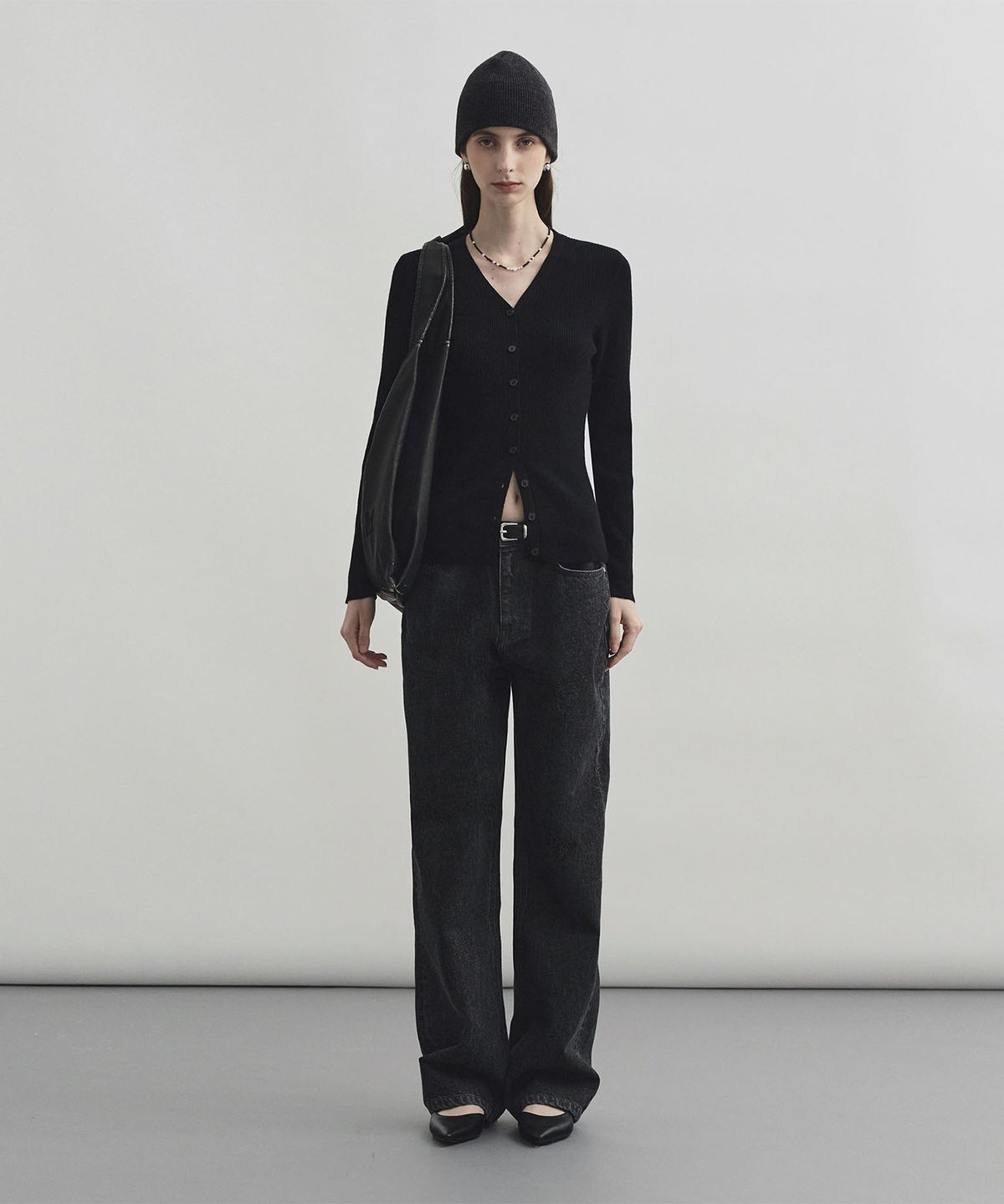 몽돌(MONGDOL) 스트레이트 AMC 데님진 블랙 MDPT056BLACK
