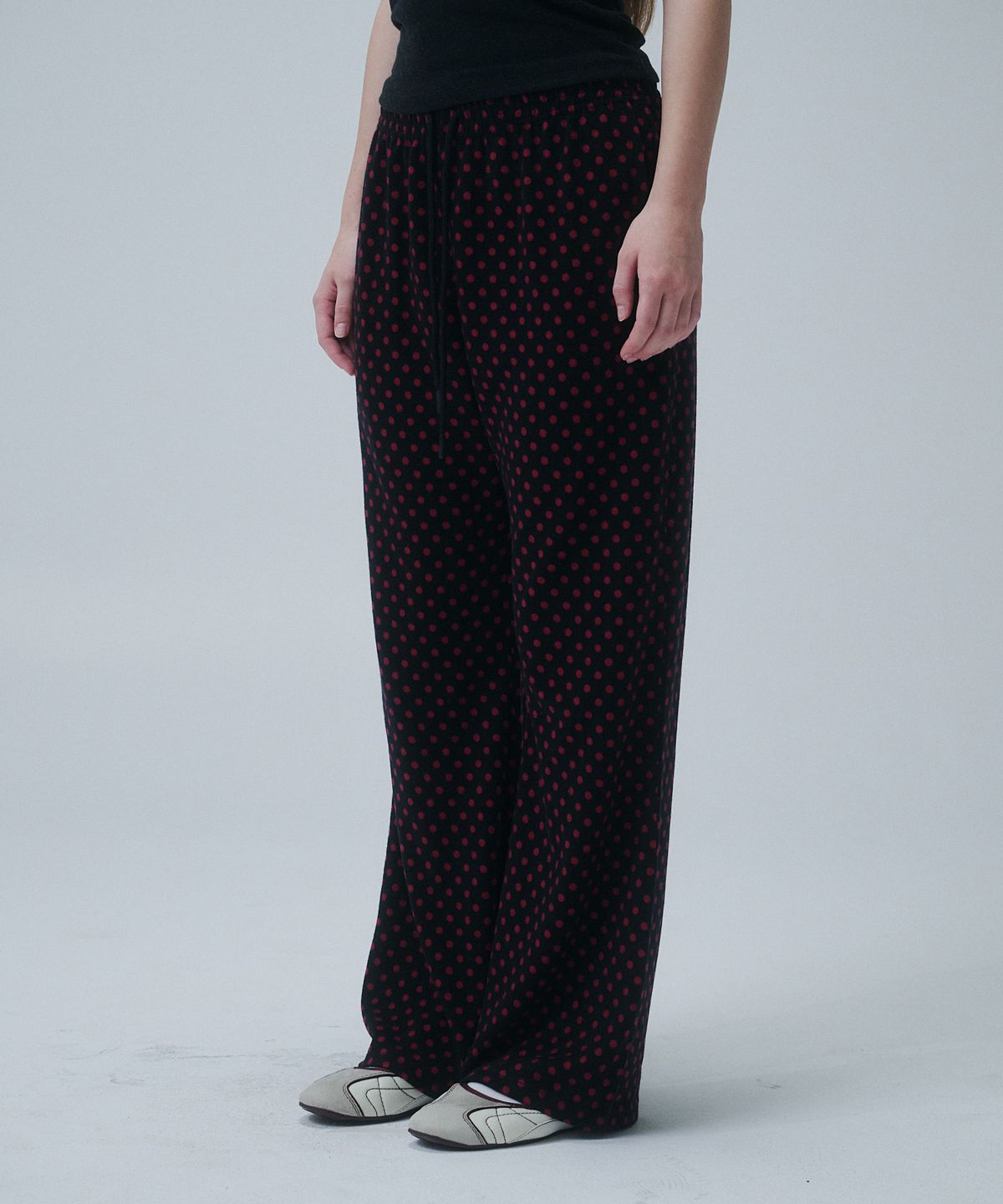 펀프롬펀(FUNFROMFUN) DOT BANDING PANTS, BLACK+PINK