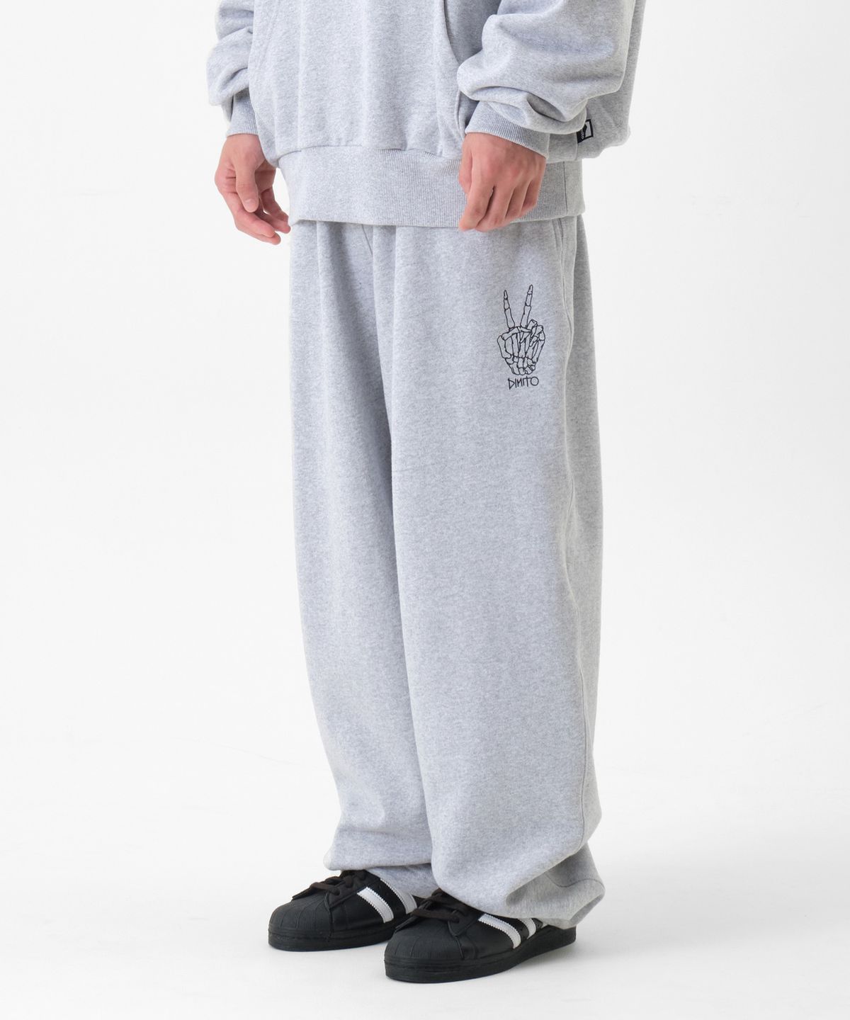 디미토(DIMITO) PLAY SWEATPANTS HEATHER GREY