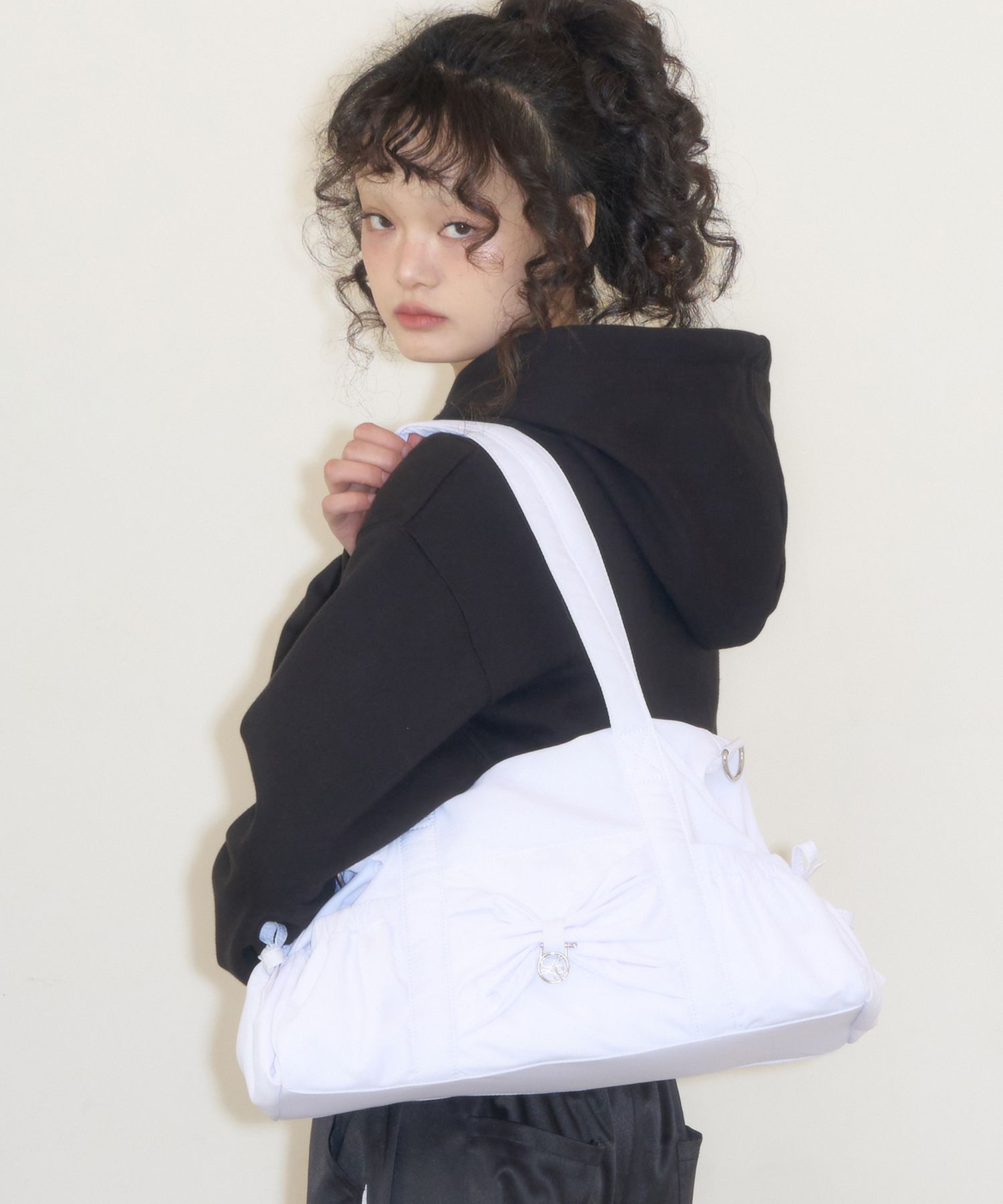 ◇ILLIGO◇ Bow Forty Mini Duffle Bag Ivory MUSINSA | ILLIGO Bow Forty Mini Duffle Bag Ivory