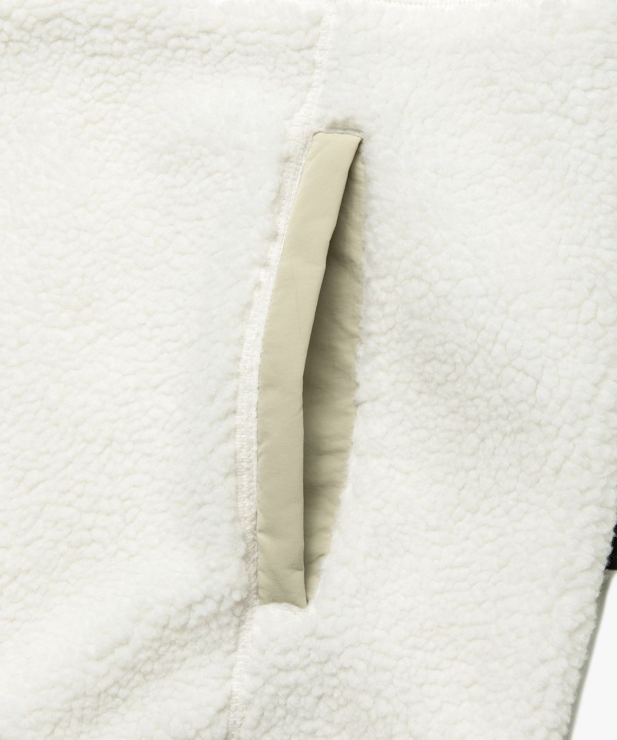 엘엠씨(LMC) SHERPA FLEECE JACKET ivory