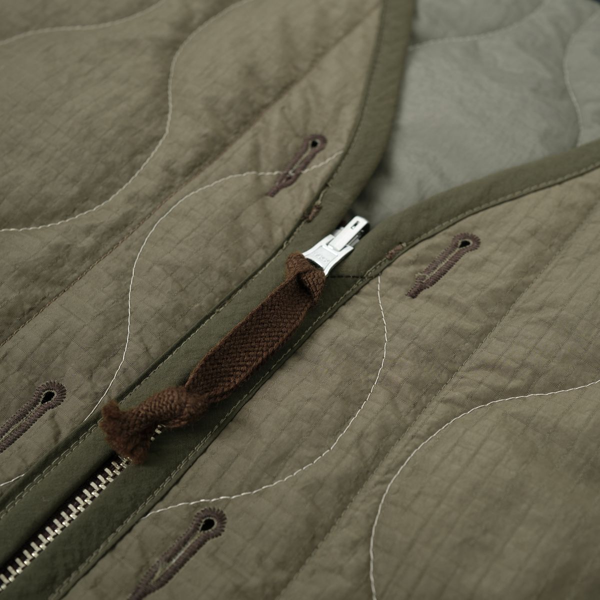 본로우(BONRROW) Reversible Liner Jacket_Ag/Kh