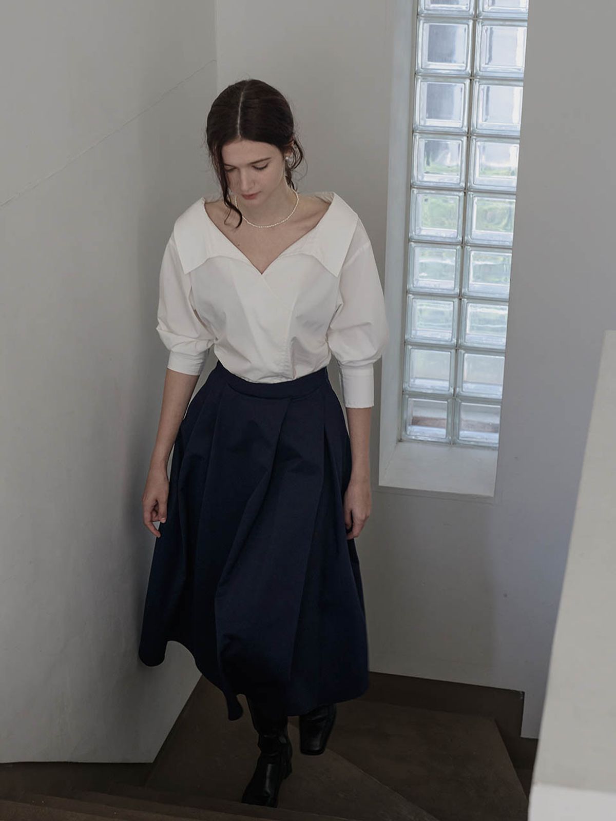 로트르드민(LAUTREDE MIN) Lautre Diana Navy flare skirt