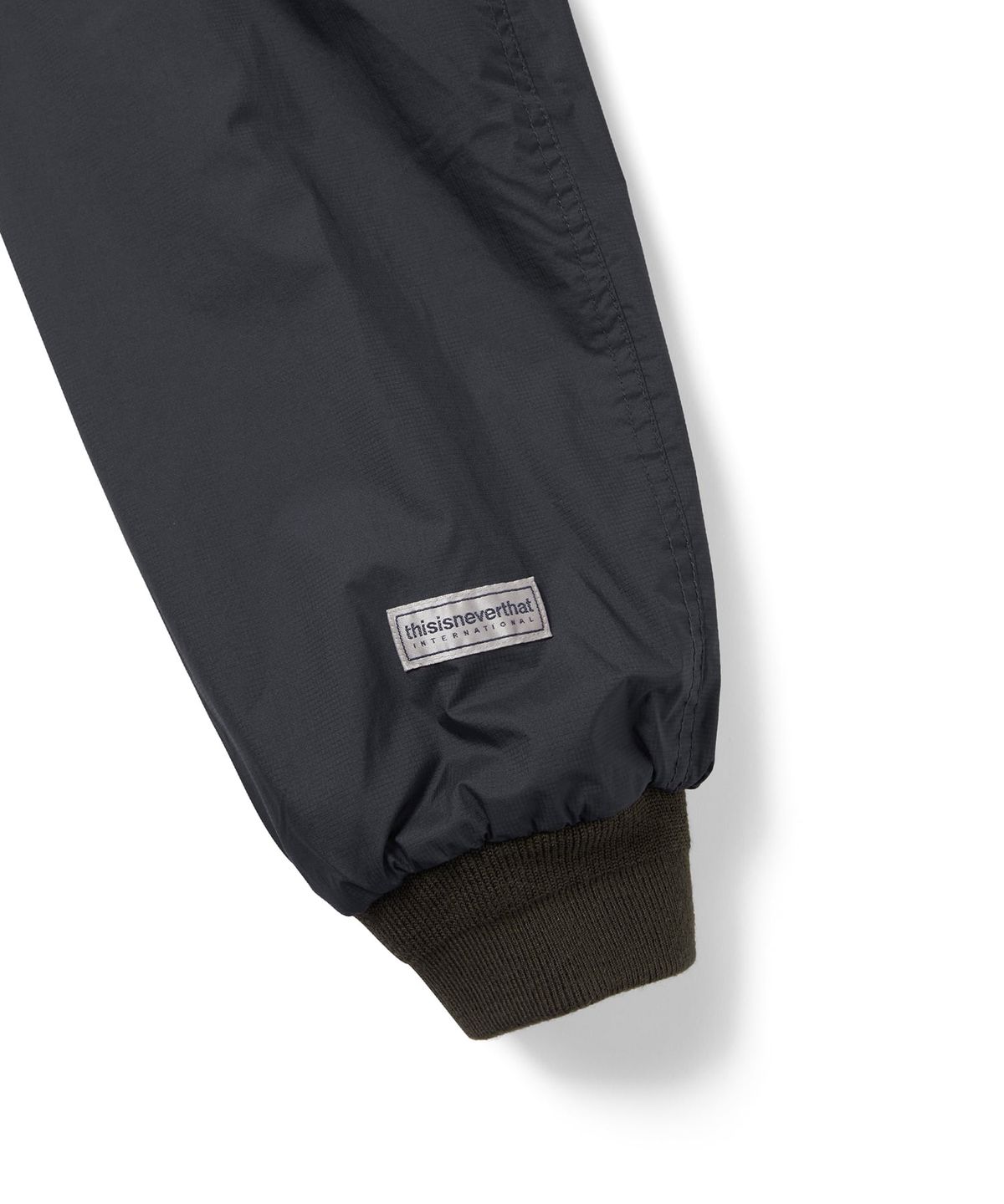 디스이즈네버댓(THISISNEVERTHAT) Reversible Warm Up Jacket Navy