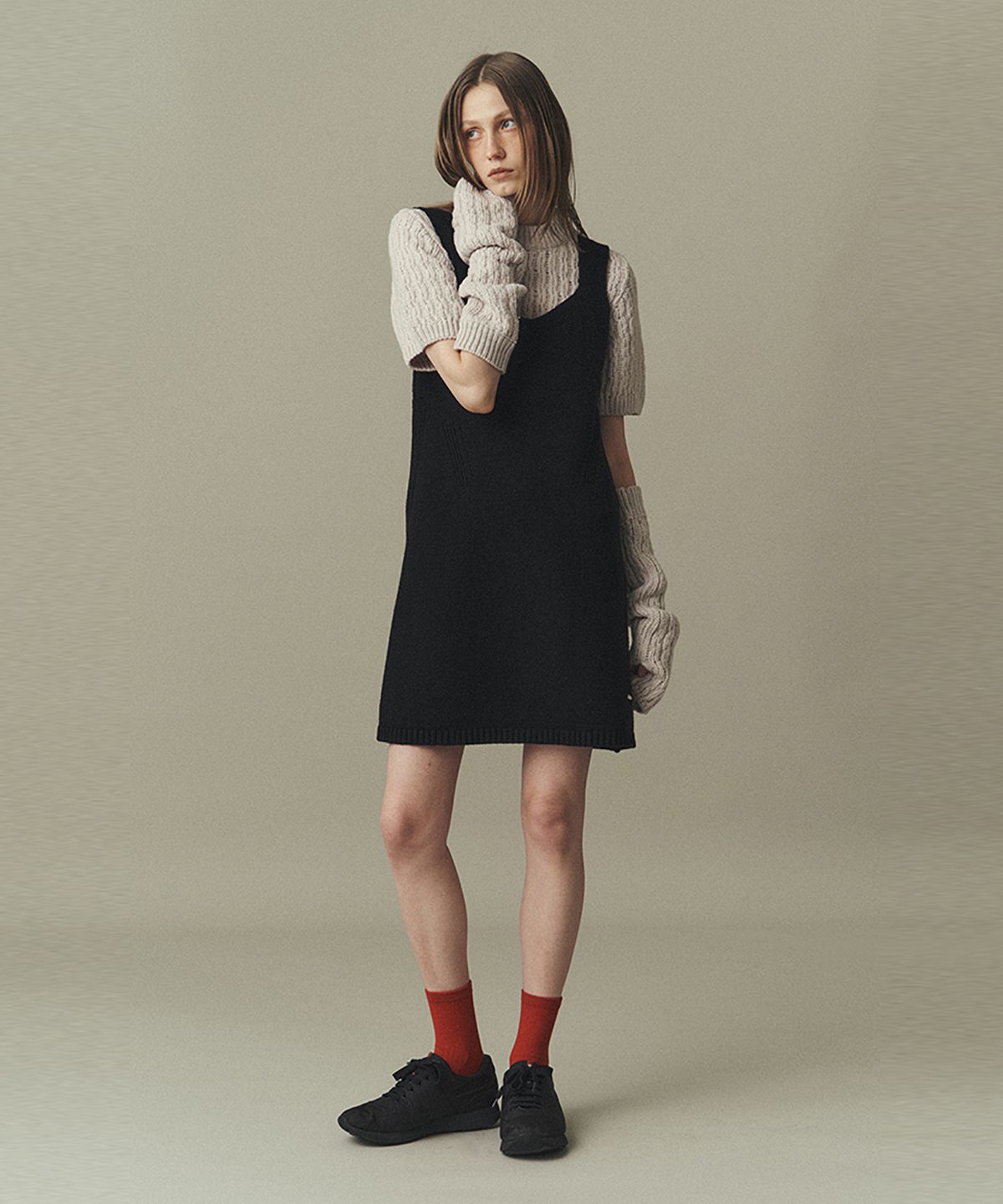 아위(AHWE) WOOL BLEND KNIT DRESS_BLACK