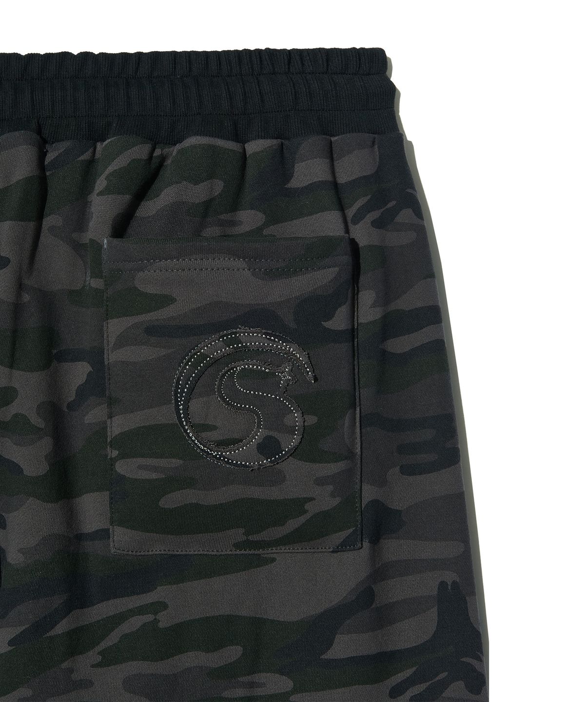 피스메이커(PIECE MAKER) TS LOGO APPLIQUE SWEAT PANTS (CAMOUFLAGE)