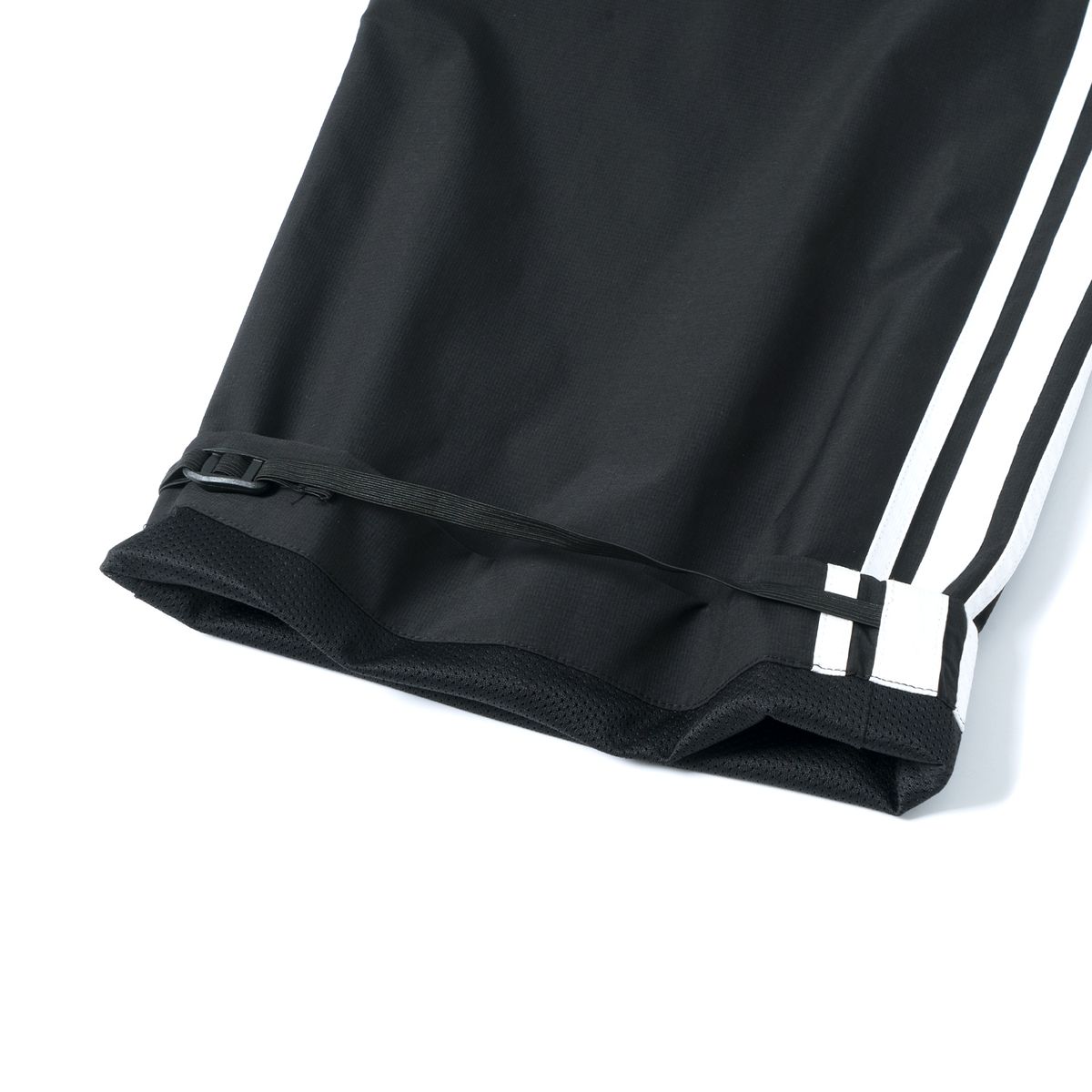 노드(NOD) Side line Wide Nylon pants (Black)