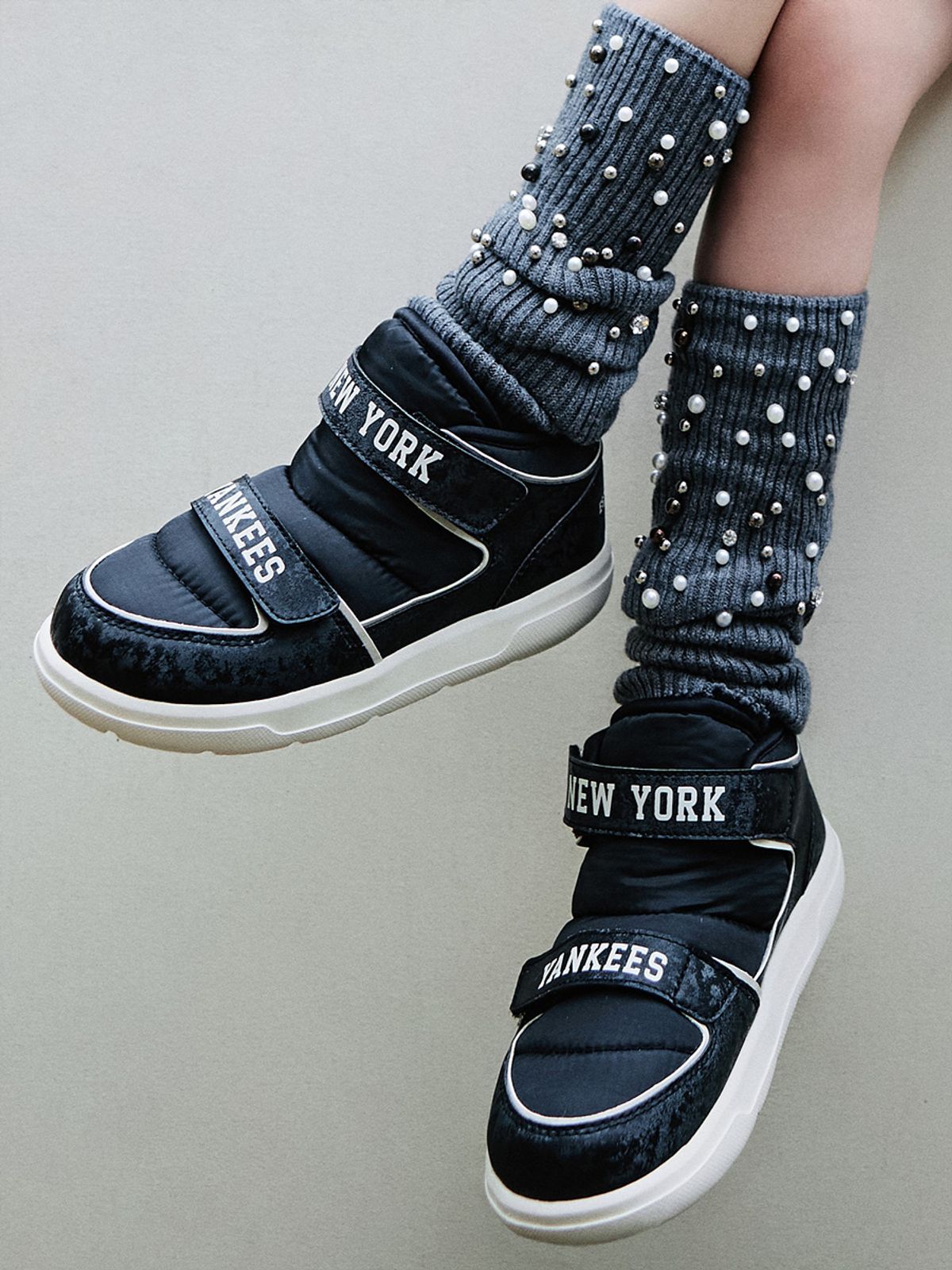 엠엘비 키즈(MLB KIDS) 하이퍼 패딩부츠 NY (Black)