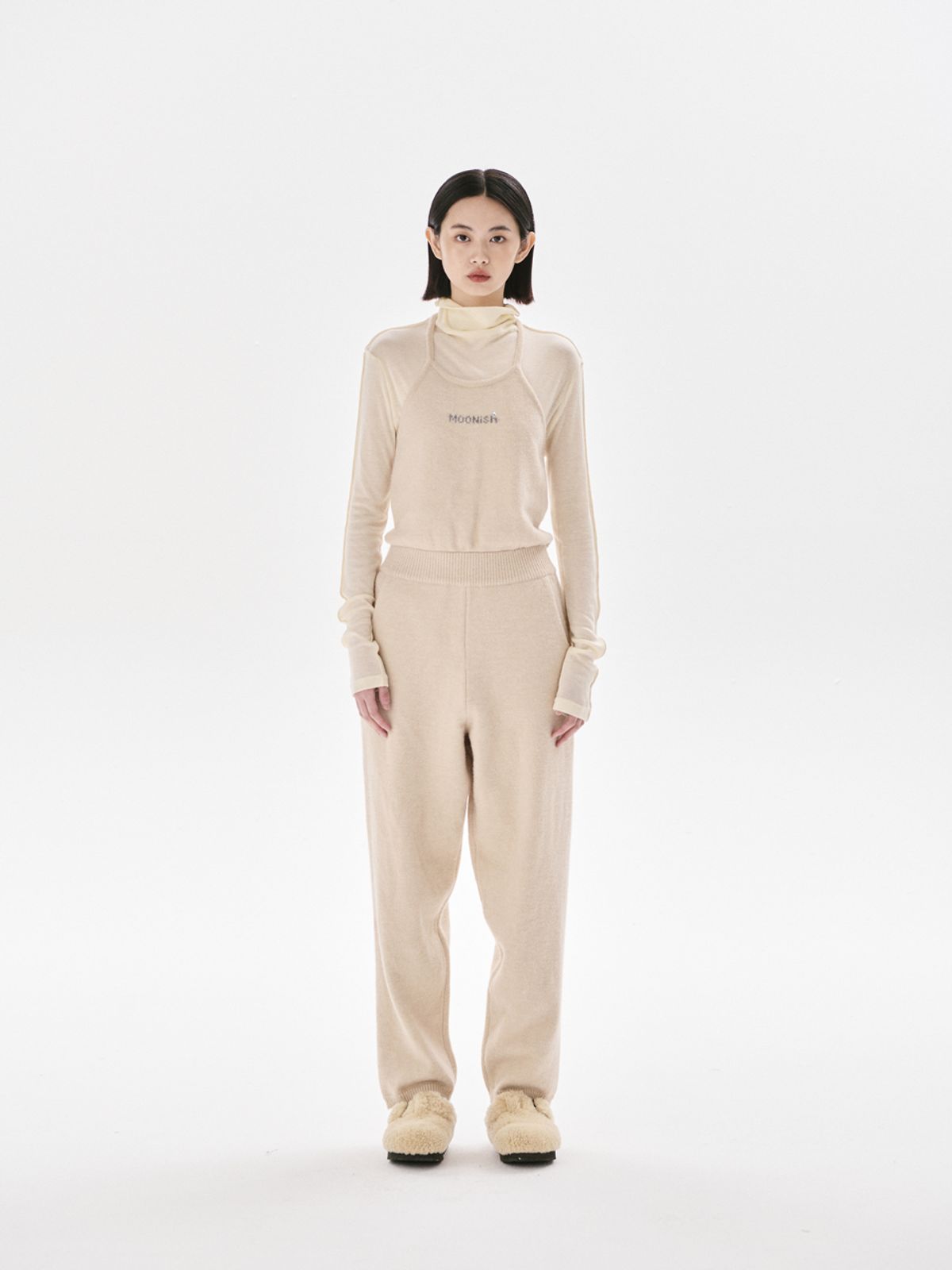 무니쉬(MOONISH) Rogge knit jumpsuit_BEIGE