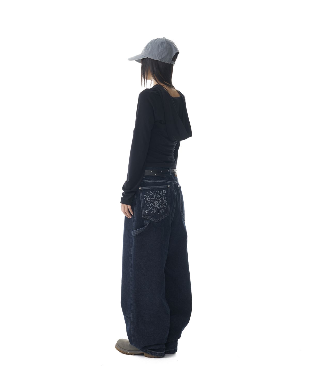 아캄(AAKAM) Needlework Carpenter Denim Pants (Blue)