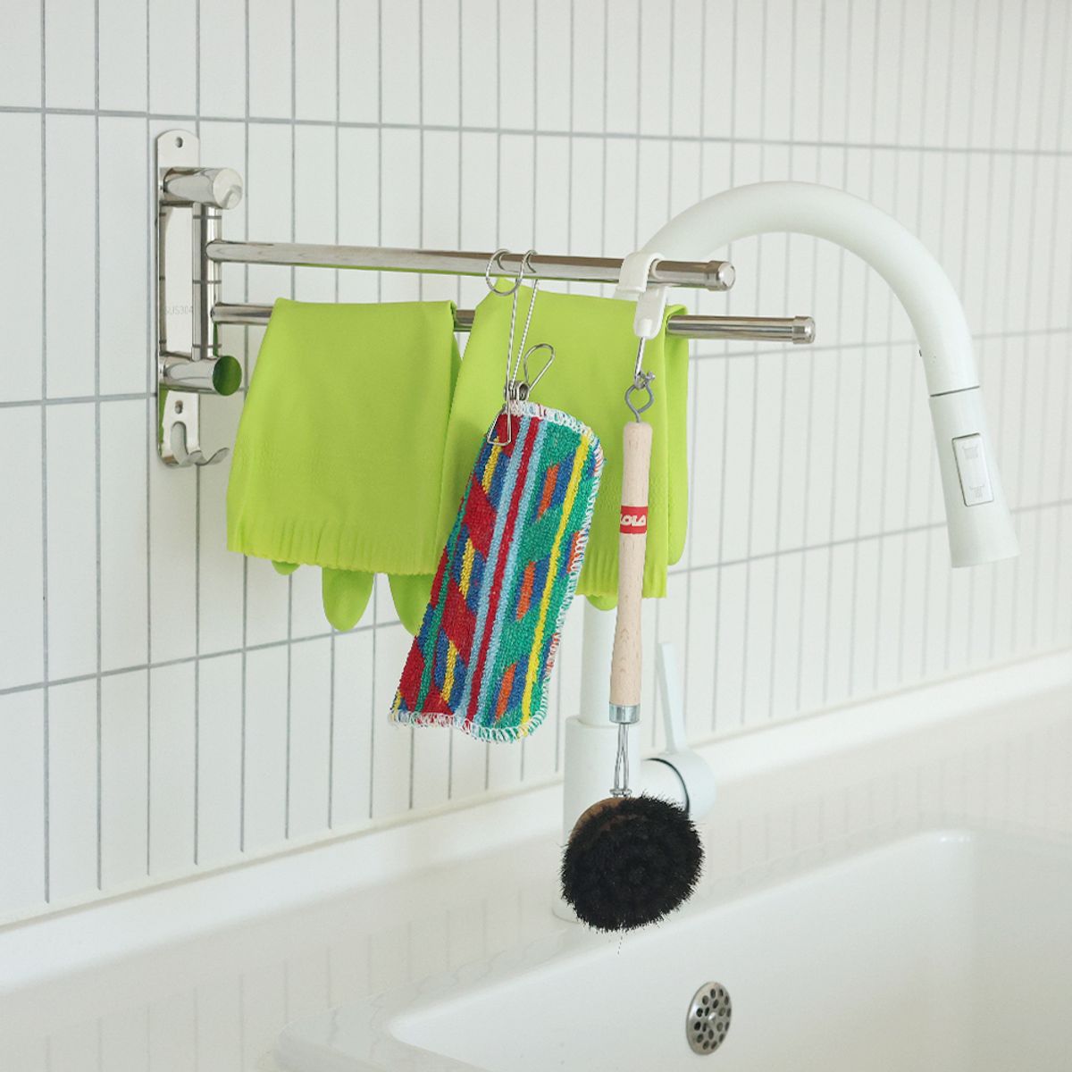 뉴앤룩(NEWNLOOK) 스테인리스304 접이식 수건걸이