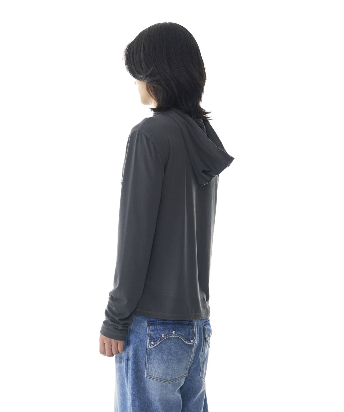 아캄(AAKAM) Studded Cross Hooded Long Sleeve (Dark Gray)