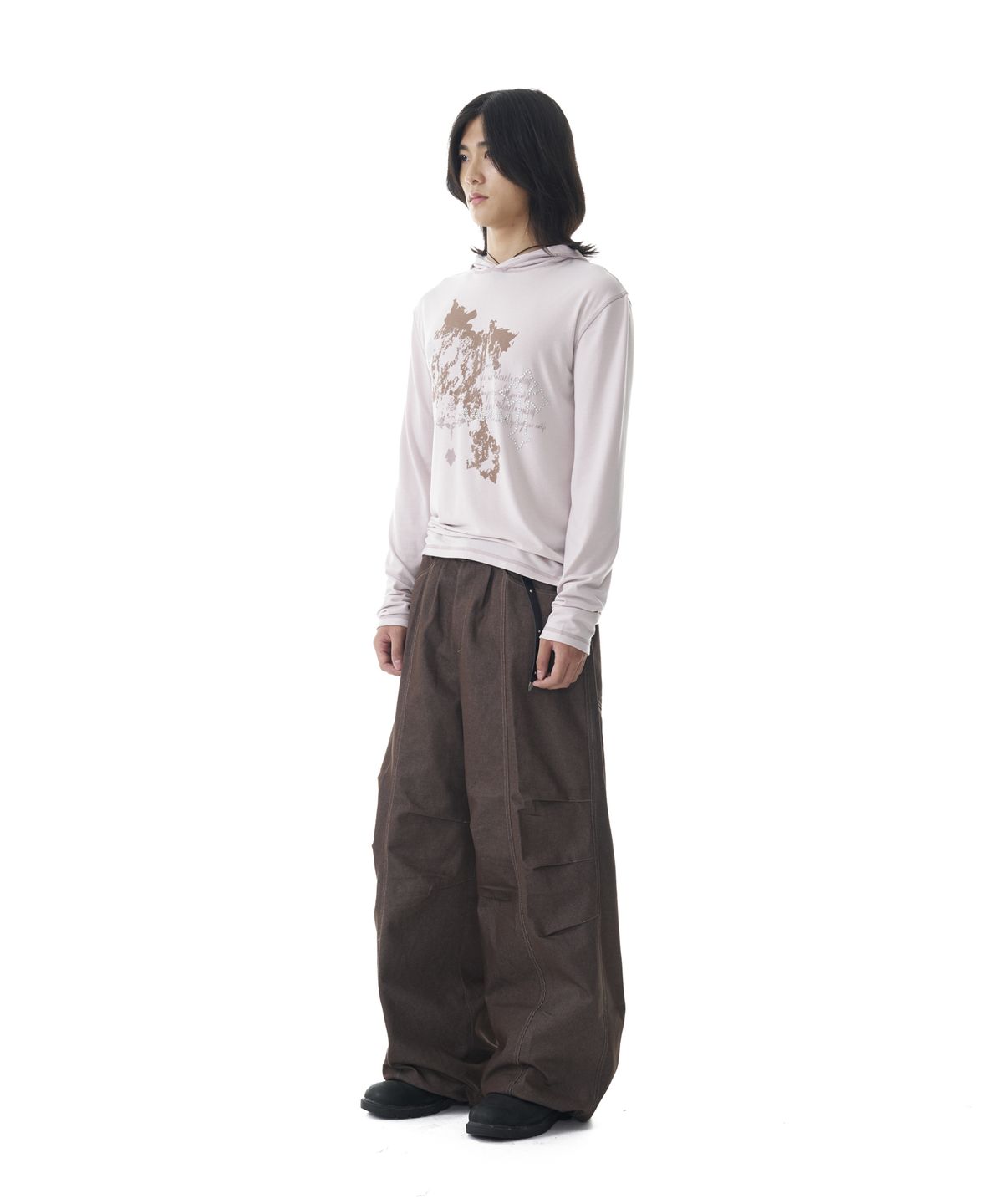 아캄(AAKAM) Studded Cross Hooded Long Sleeve (Beige)
