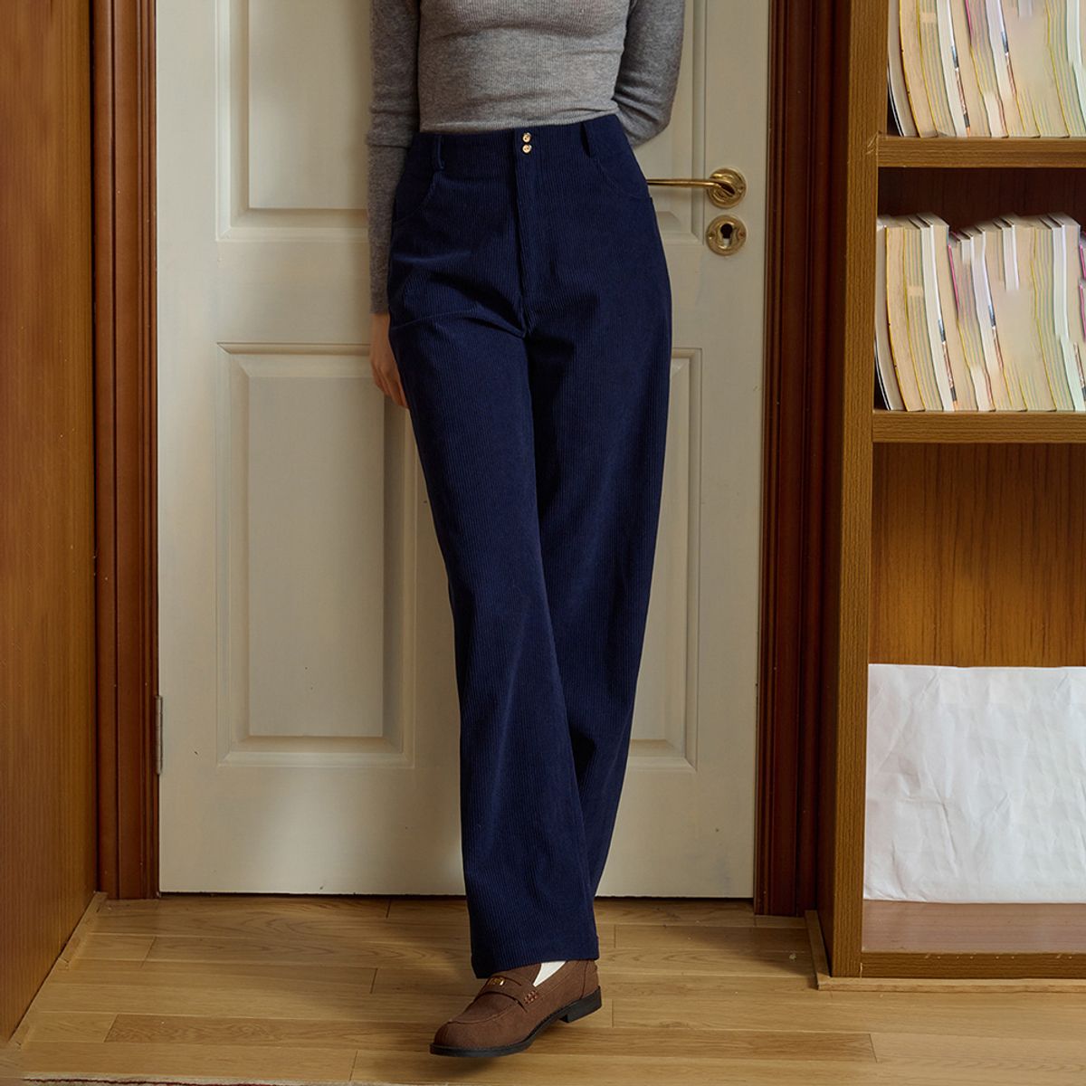 심플레트로(SIMPLE RETRO) SR_Corduroy straight-leg pants