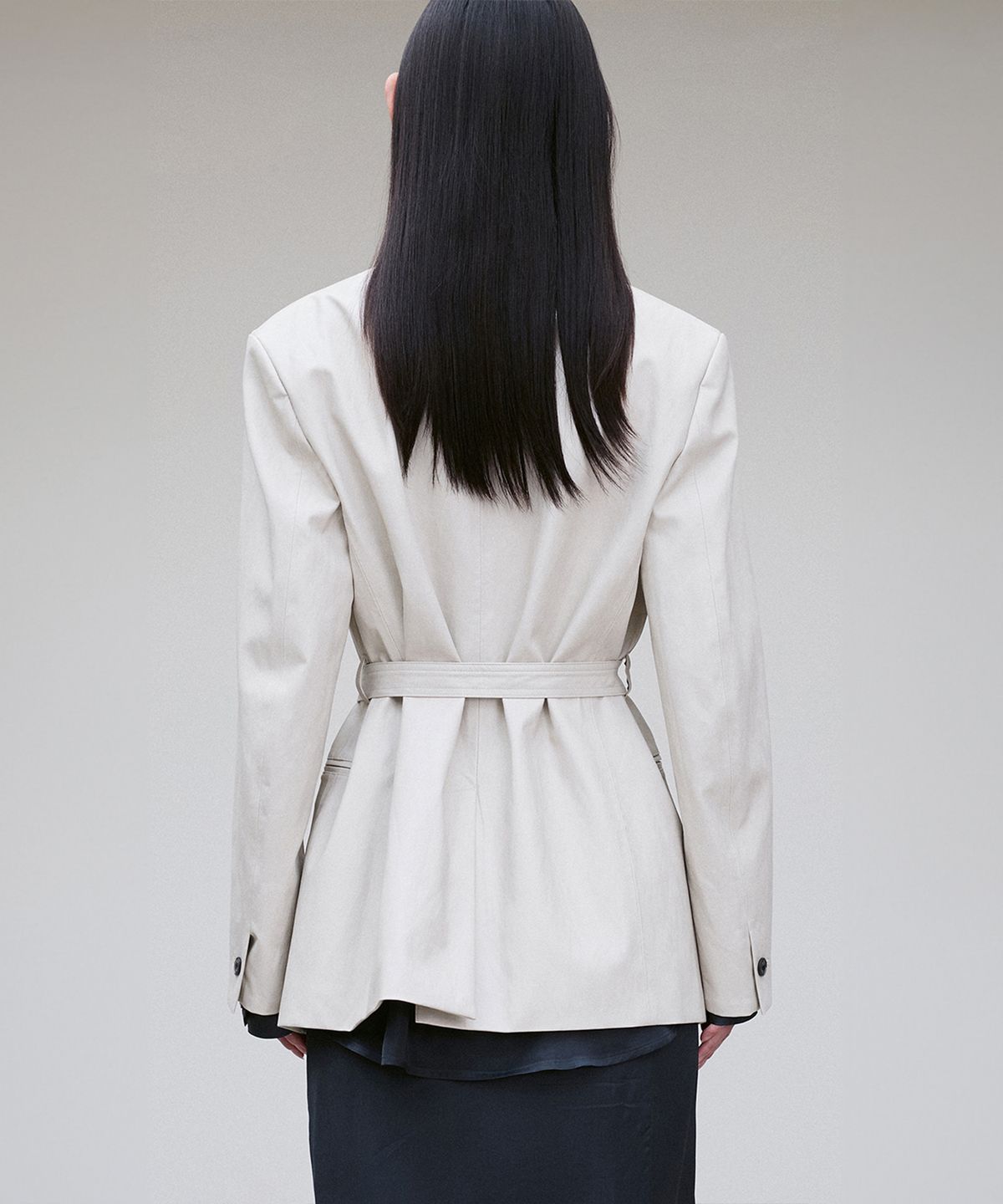 리이(RE RHEE) VEGAN LEATHER SINGLE BREASTED BLAZER CREAM