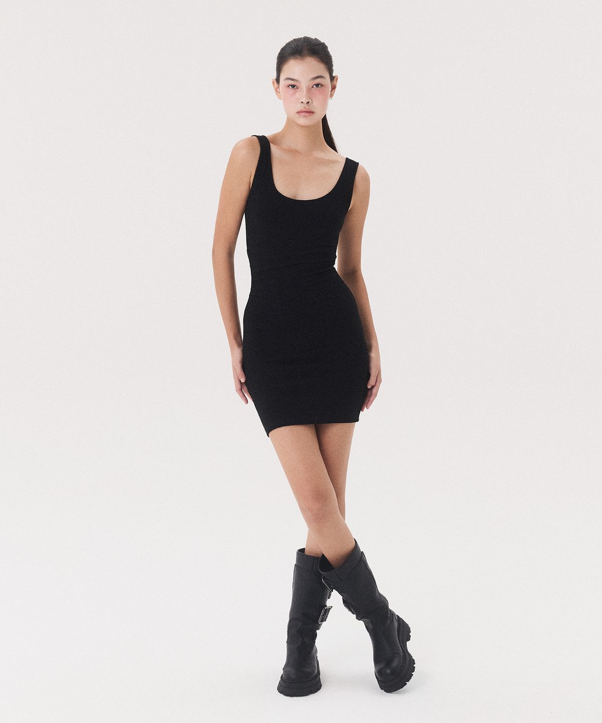 꾸아페(QUAFE) GLITTER BUSTIER MINI ONEPIECE _black