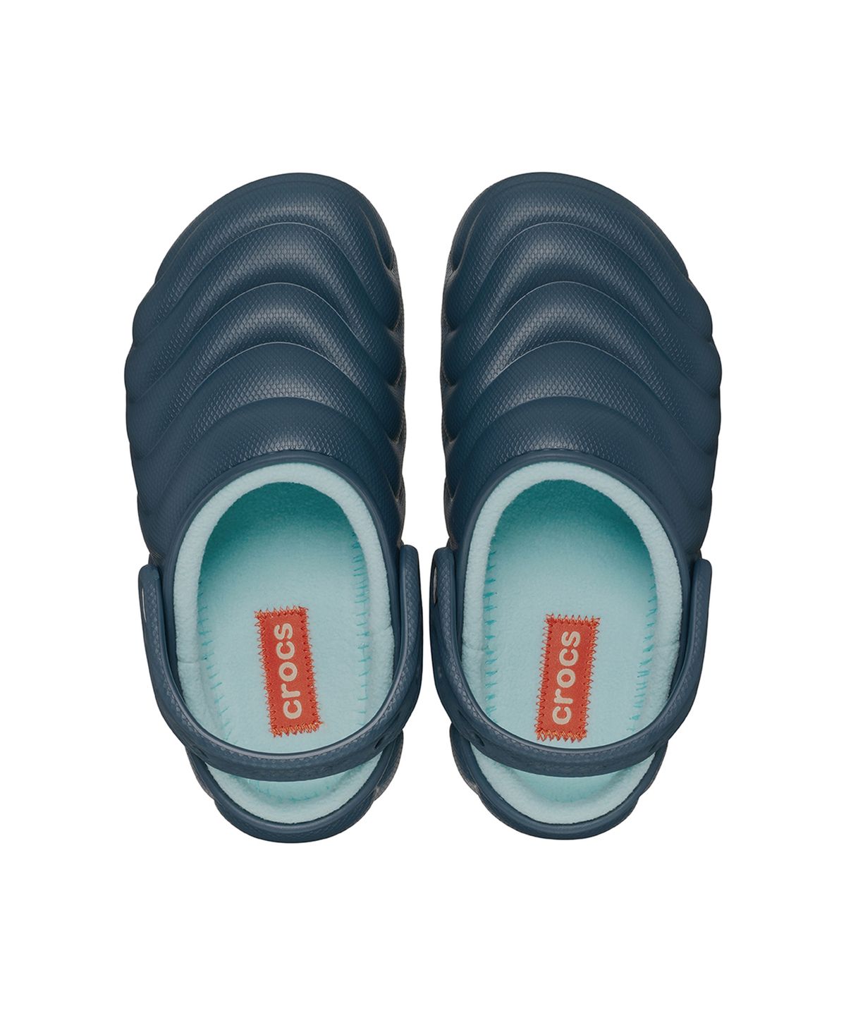 크록스(CROCS) 클래식 라인드 오버퍼프 클로그 - 나이트폴 / 210059-48I
